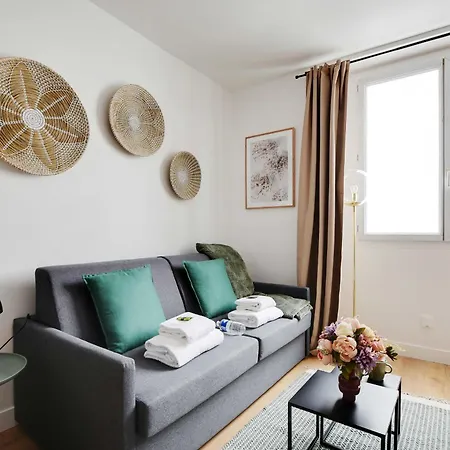 Peaceful -2p- Moulin Rouge Apartman *